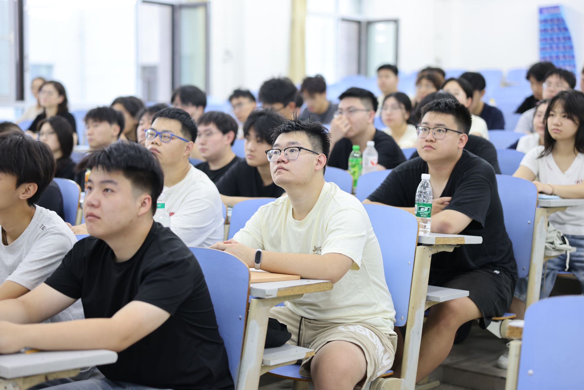 开云手机端官方版在线-让娱乐更加多元